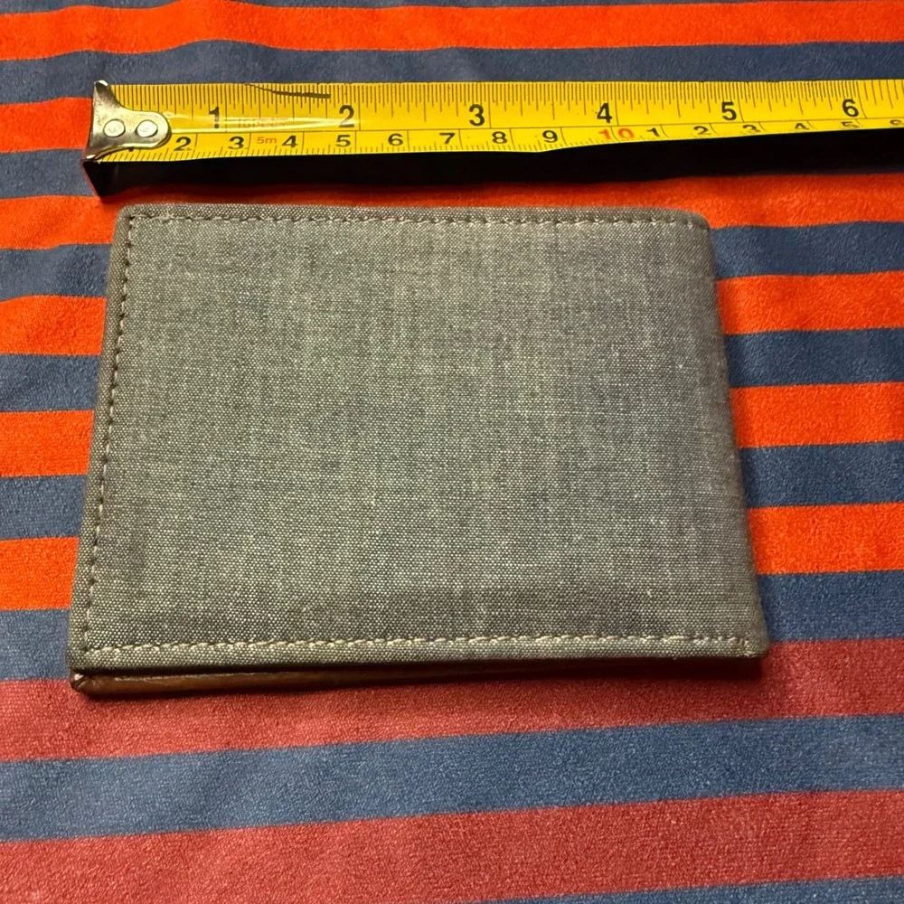 Nautica Mens Bifold Wallet Gray Canvas Brown Leather Trim Card Billfold